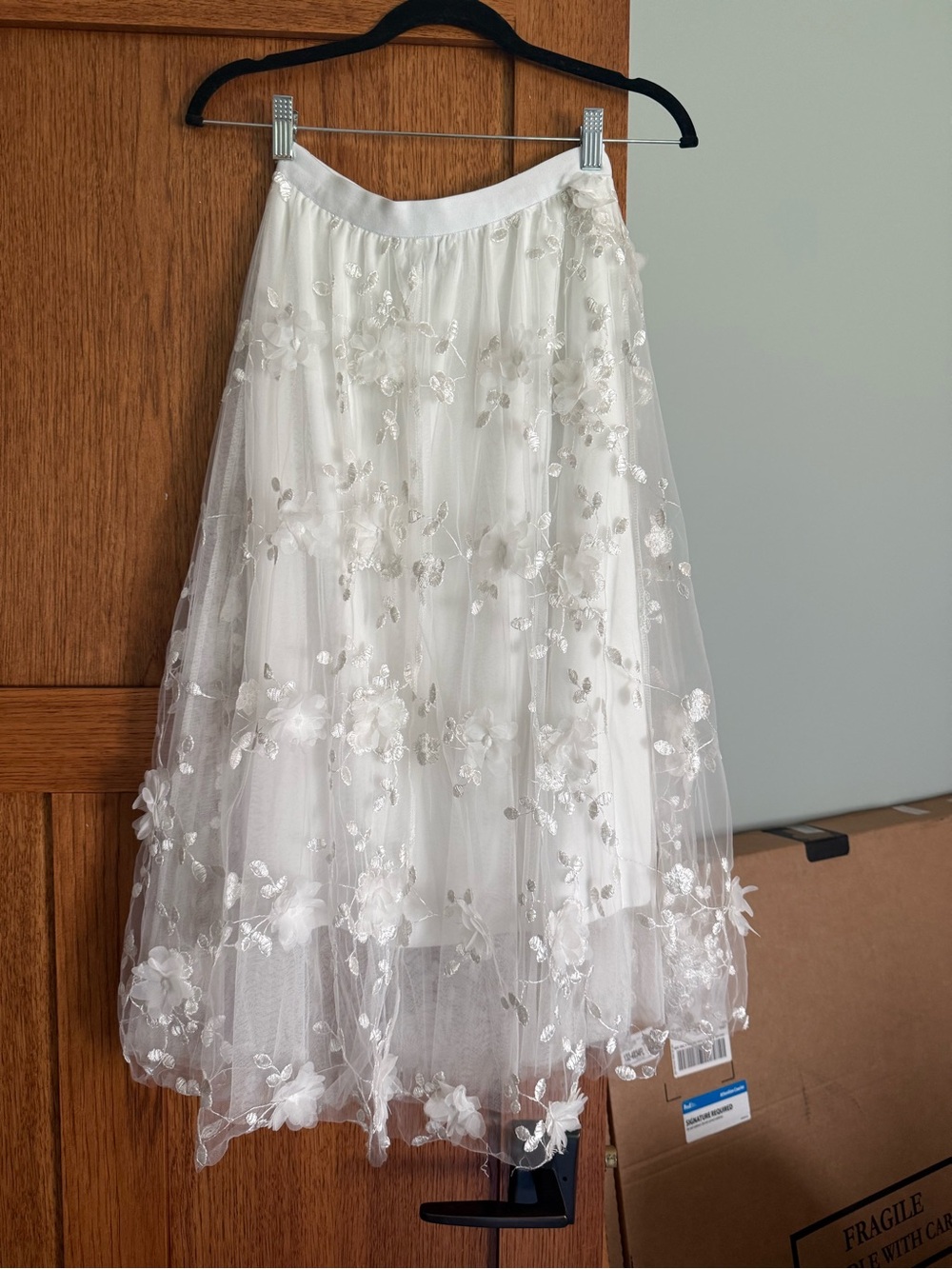 Ivory Floral Embellished Tulle Midi Skirt